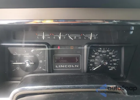 2014 Lincoln Navigator из США, поврежденный, VIN 5LMJJ2H52EEL03880